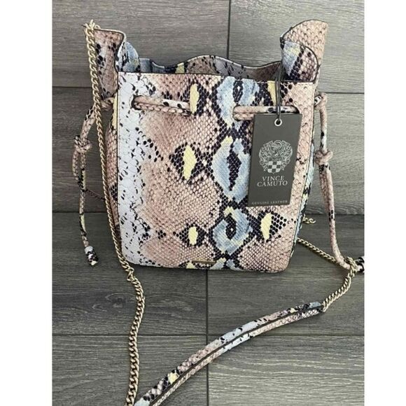 NWT Vince Camuto pastel snakeskin purse - Picture 13 of 15